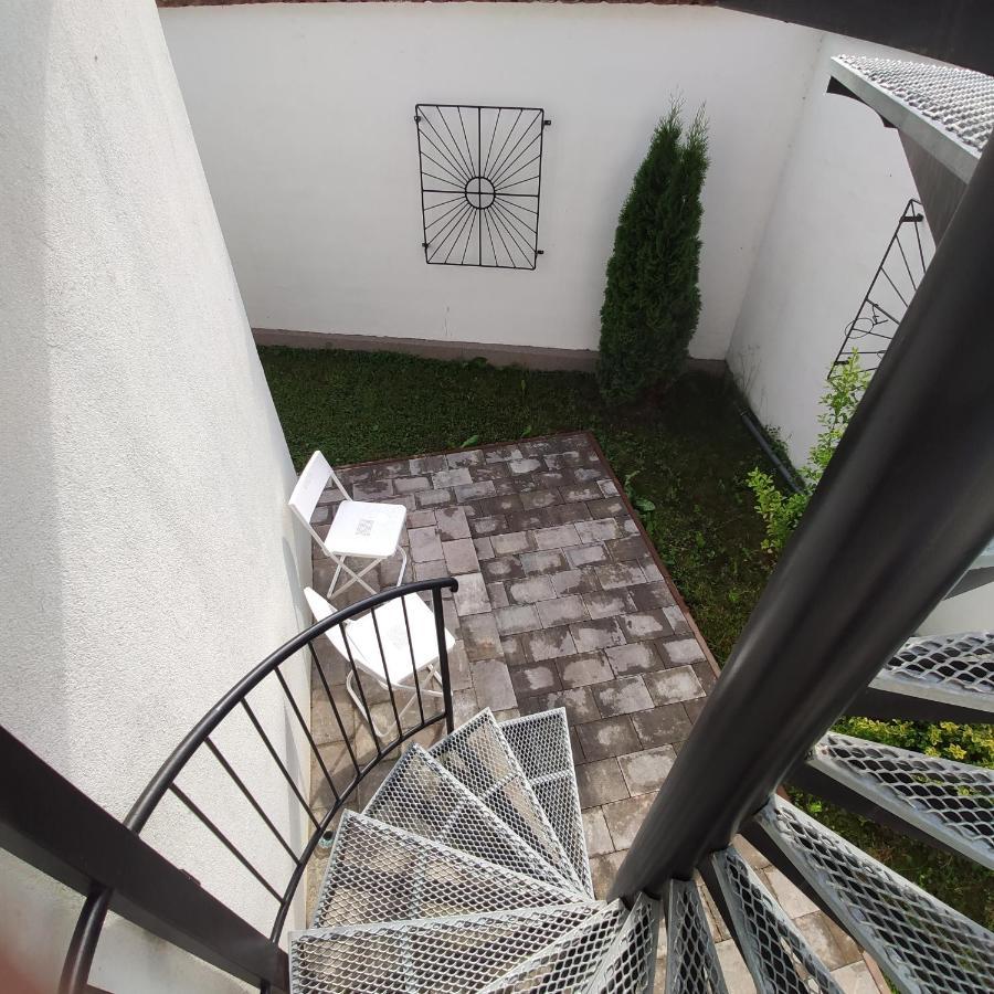 Fabi 2 Apartment Heviz Luaran gambar
